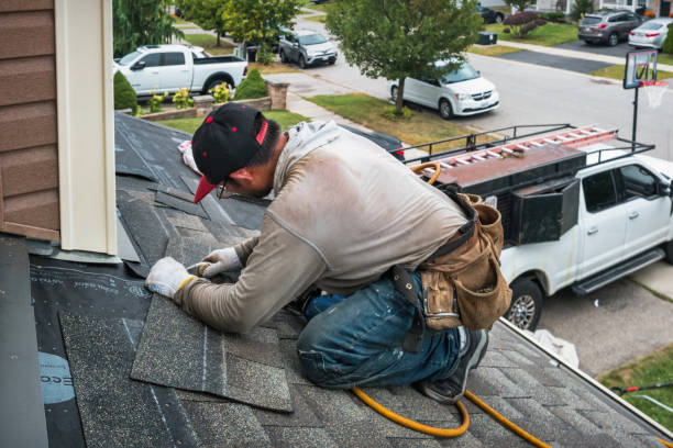 Professional Roofing technician working in Columbiaville, MI
